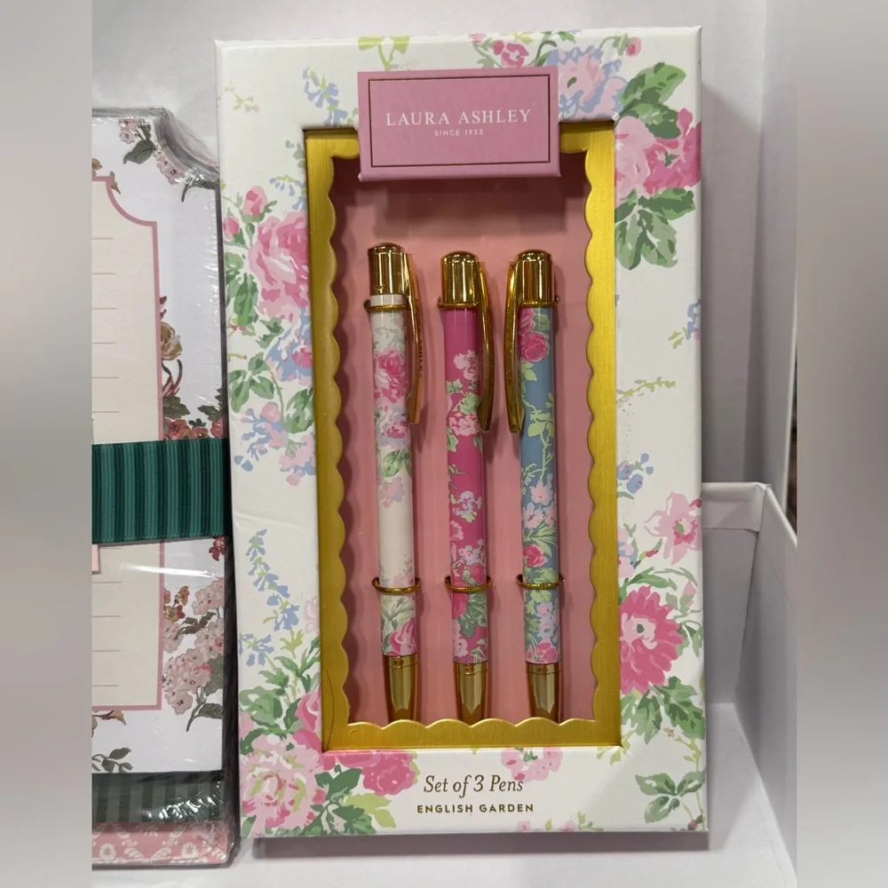 Laura Ashley laura ashley